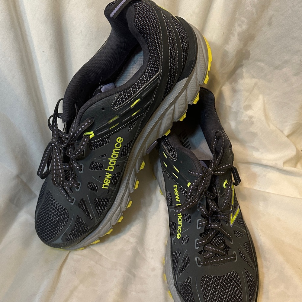 New Balance Charcoal and Lime Athletic Shoes